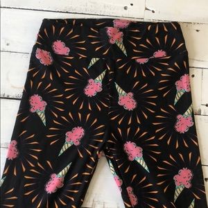 LuLaRoe One Size Leggings